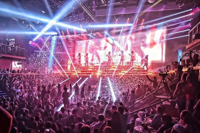Discothek in Punta Cana von innen mit Punta Cana Ausflüge